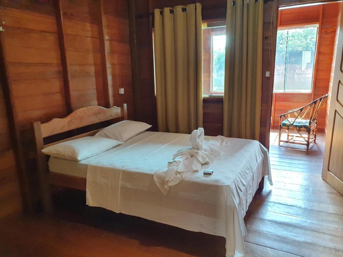 Amazon Arowana Lodge Careiro Екстер'єр фото
