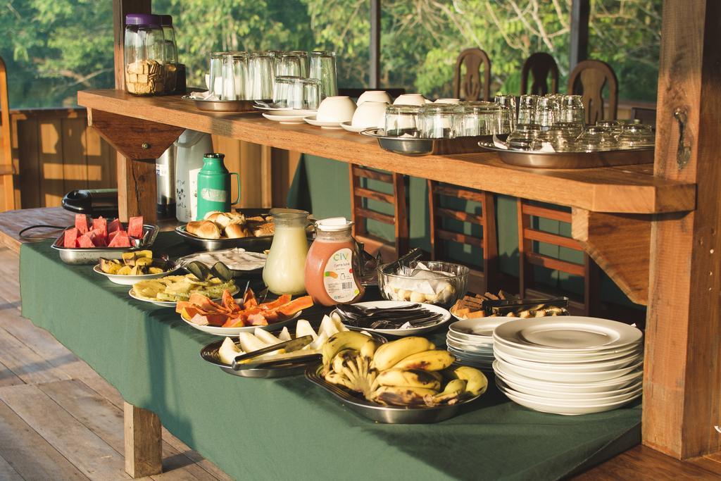 Amazon Arowana Lodge Careiro Екстер'єр фото