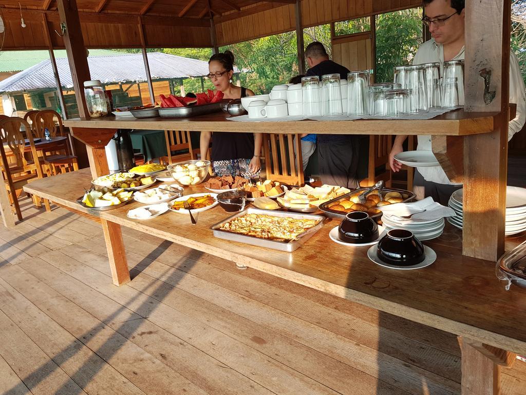 Amazon Arowana Lodge Careiro Екстер'єр фото