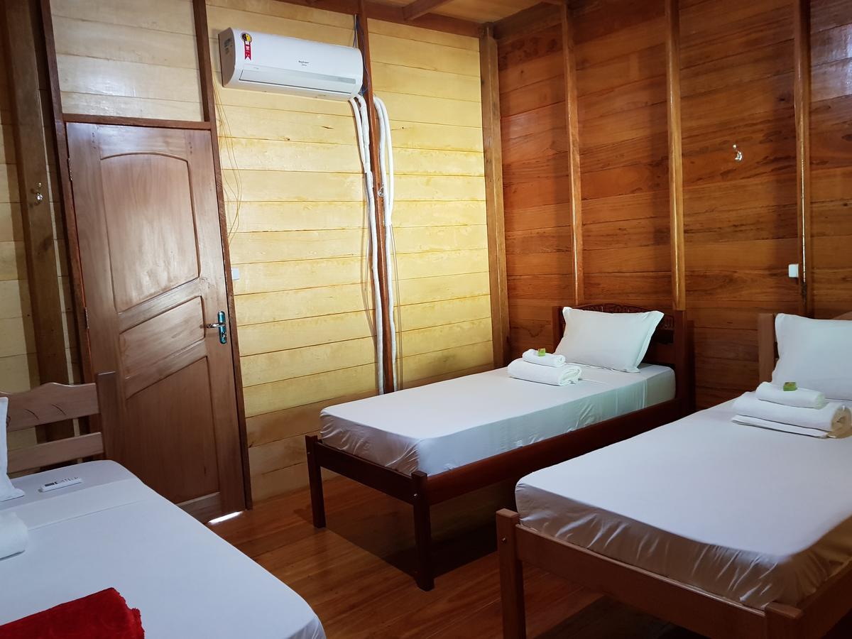 Amazon Arowana Lodge Careiro Екстер'єр фото